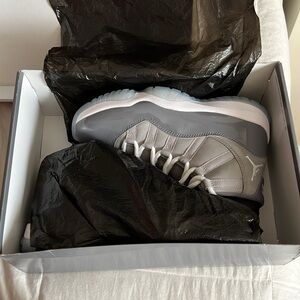 Cool Grey Jordan 11
